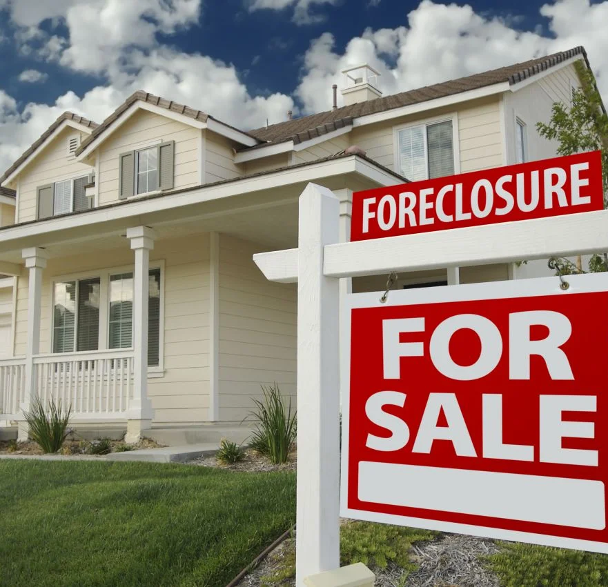 Foreclosure cleanout services in Fountain Valley